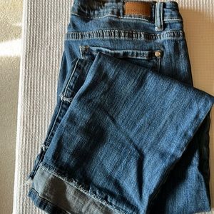 Women’s Cropped Jeans: Judy Blue- Los Angeles: size 13/31